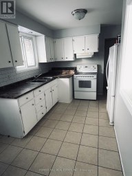 30 BERNICK DRIVE Barrie (Grove East) Ontario photo 3