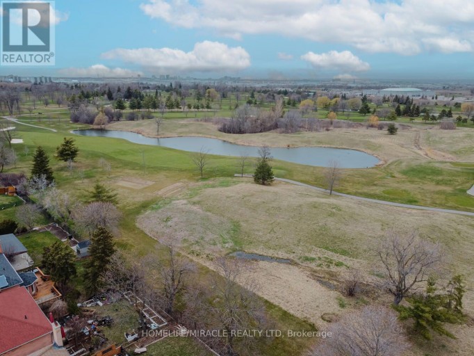 32 PLOVER PLACE, Brampton (Fletcher's Creek South), Ontario, L6W4C4