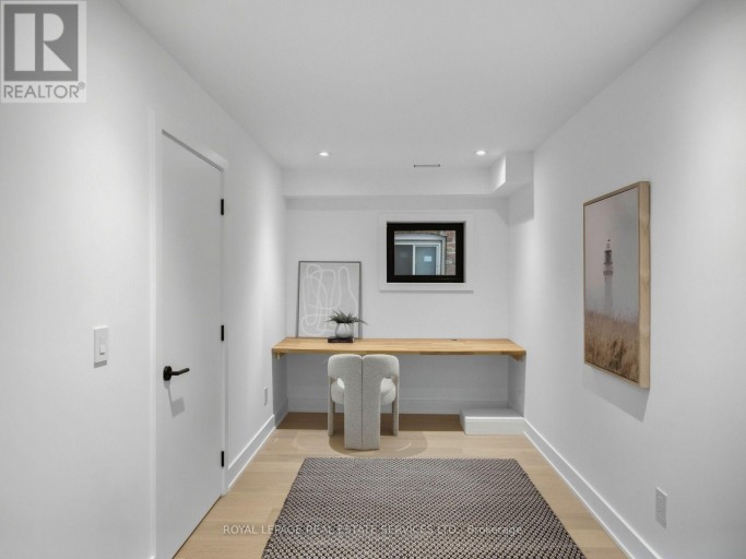 374 SPADINA ROAD, Toronto (Forest Hill South), Ontario, M5P2V8