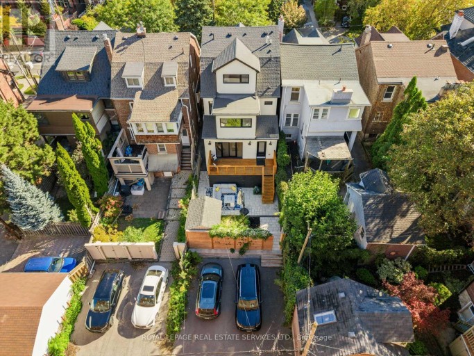 374 SPADINA ROAD, Toronto (Forest Hill South), Ontario, M5P2V8