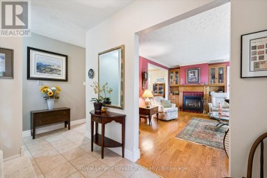 16 WATER STREET W Centre Wellington (Elora/Salem) Ontario photo 6