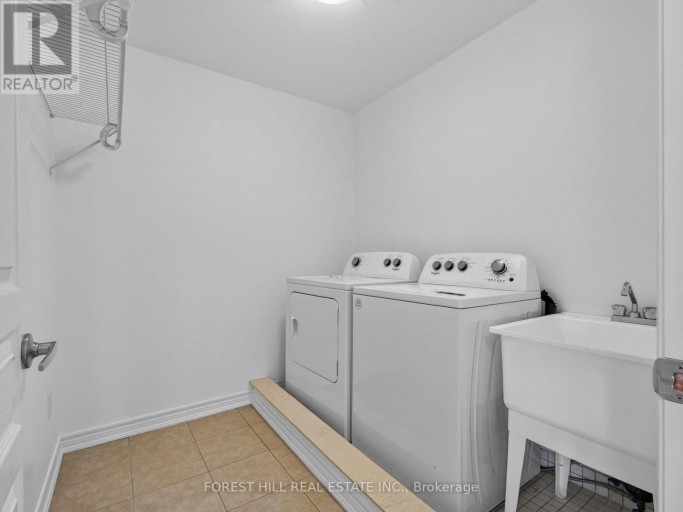 95 STOYELL DRIVE, Richmond Hill (Jefferson), Ontario, L4E0M8