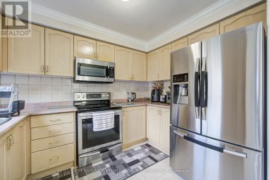 42 - 7115 REXWOOD ROAD Mississauga (Malton) Ontario photo 13