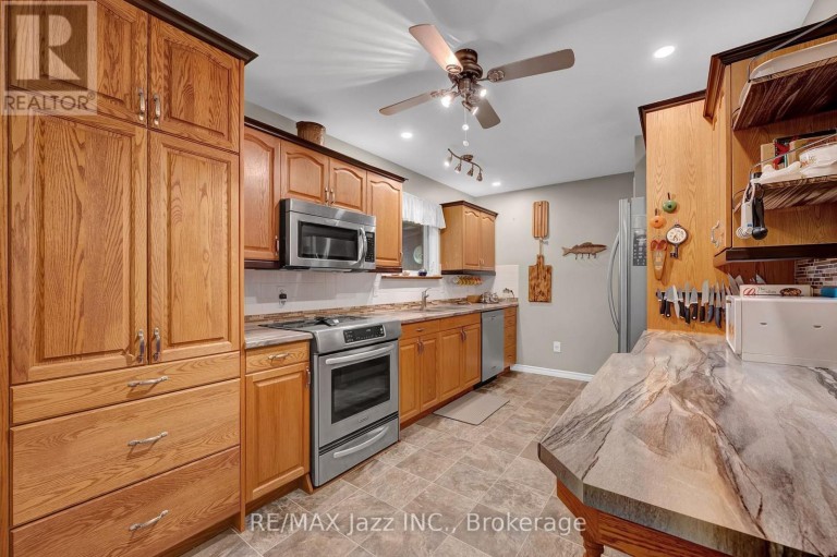 480 MURRAY STREET, Quinte West (Murray Ward), Ontario, K8V5P4