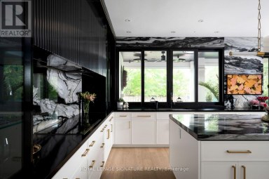 20 ROCHESTER AVENUE Toronto (Lawrence Park South) Ontario photo 8