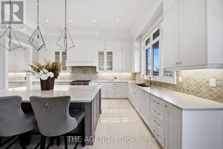 89 GERMANA PLACE, Vaughan (Maple), Ontario, L6A4R5