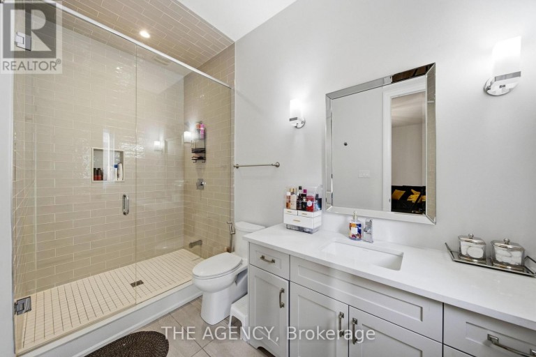 89 GERMANA PLACE, Vaughan (Maple), Ontario, L6A4R5