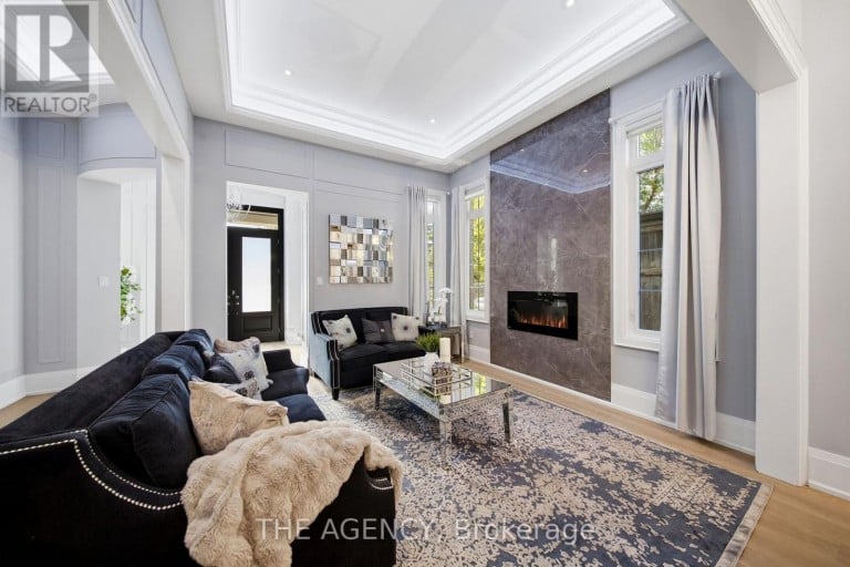 89 GERMANA PLACE, Vaughan (Maple), Ontario, L6A4R5