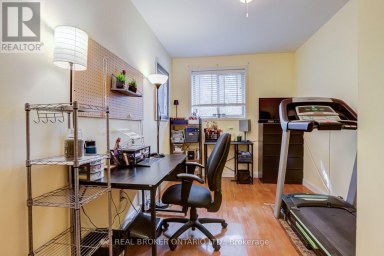 82 TECUMSEH DRIVE Aurora (Aurora Heights) Ontario photo 20