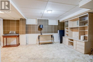82 TECUMSEH DRIVE Aurora (Aurora Heights) Ontario photo 29
