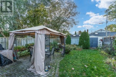 82 TECUMSEH DRIVE Aurora (Aurora Heights) Ontario photo 32