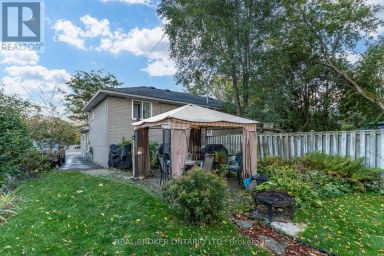 82 TECUMSEH DRIVE Aurora (Aurora Heights) Ontario photo 33