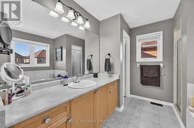 7 MILLIGAN STREET Bradford West Gwillimbury (Bradford) Ontario photo 14