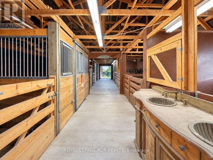 7735 OLD CHURCH ROAD, Caledon, Ontario, L7E0P5