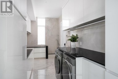 1589 GLENHILL CRESCENT Mississauga (Lorne Park) Ontario photo 17