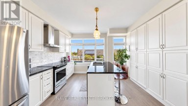 80 TROON AVENUE Vaughan Ontario photo 5