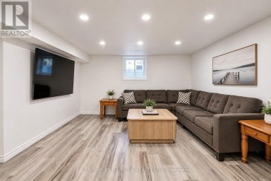 5 EAST GATE Barrie (Grove East) Ontario photo 14