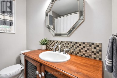 5 EAST GATE Barrie (Grove East) Ontario photo 15