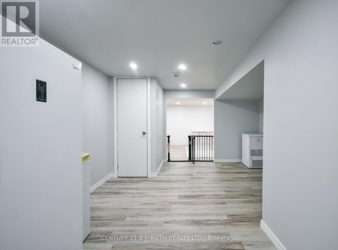 5 EAST GATE, Barrie (Grove East), Ontario, L4M2V9