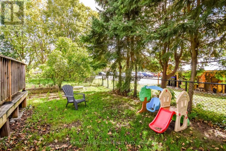 5 EAST GATE, Barrie (Grove East), Ontario, L4M2V9