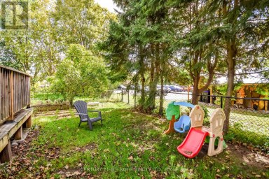 5 EAST GATE Barrie (Grove East) Ontario photo 26