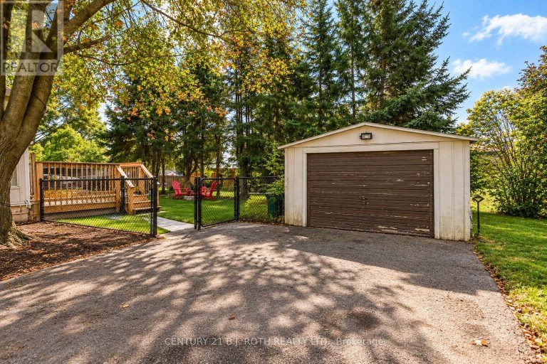 5 EAST GATE, Barrie (Grove East), Ontario, L4M2V9