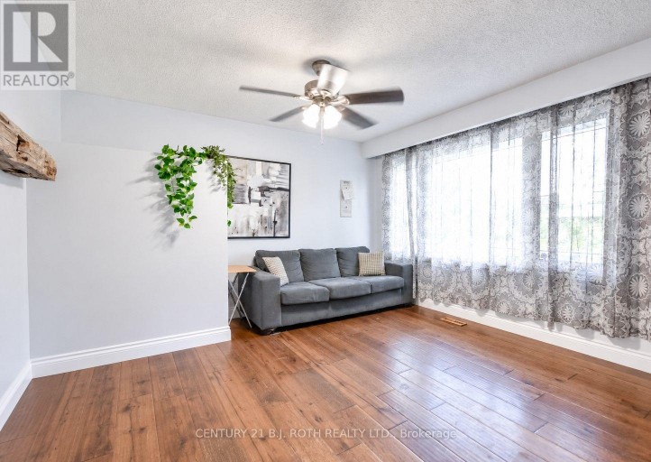 5 EAST GATE, Barrie (Grove East), Ontario, L4M2V9