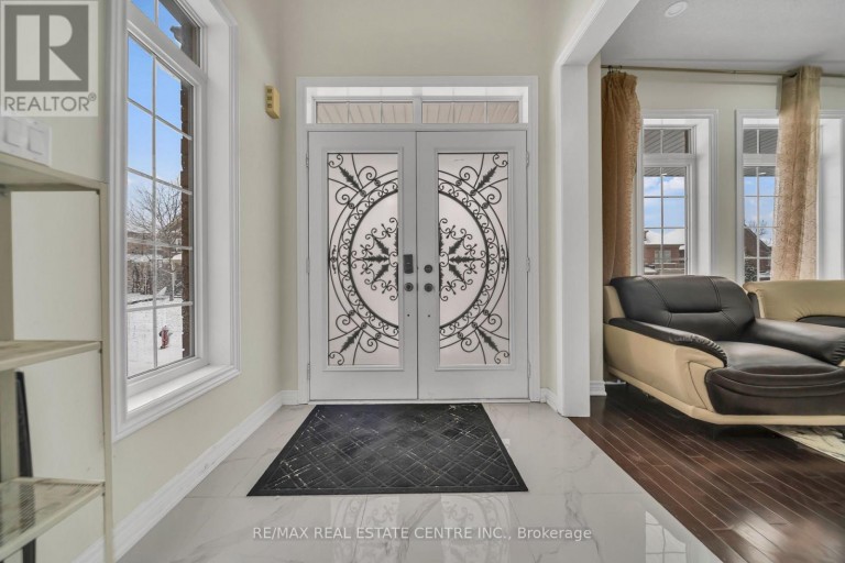 10 VIDAL ROAD, Brampton (Credit Valley), Ontario, L6Y0G8
