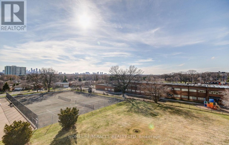 504 - 1333 BLOOR STREET, Mississauga (Applewood), Ontario, L4Y3T6