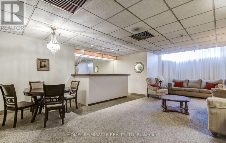 504 - 1333 BLOOR STREET, Mississauga (Applewood), Ontario, L4Y3T6