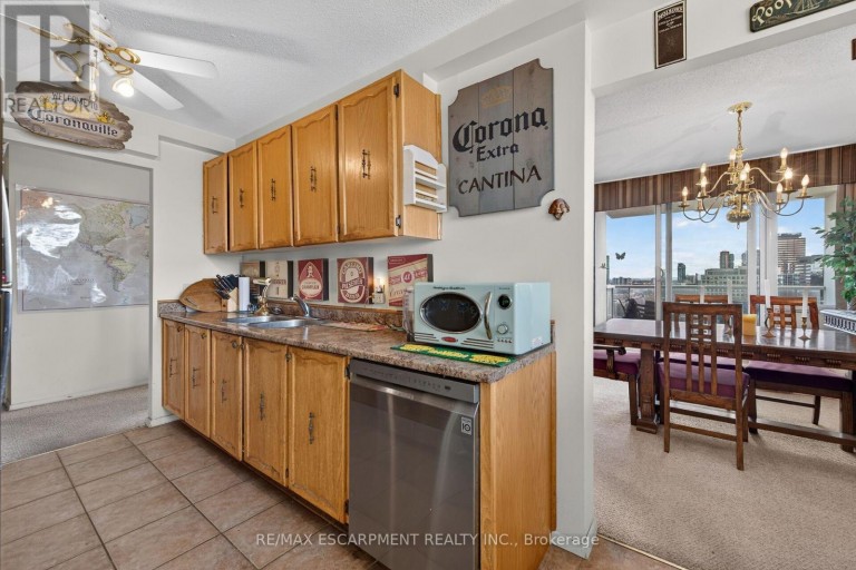 1203 - 75 QUEEN STREET N, Hamilton (Strathcona), Ontario, L8R3J3