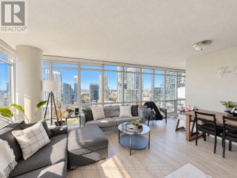 2812 - 15 FORT YORK BOULEVARD Toronto (Waterfront Communities) Ontario photo 3