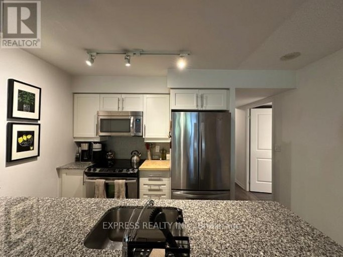 532 - 38 GRAND MAGAZINE STREET, Toronto (Niagara), Ontario, M5V0B1