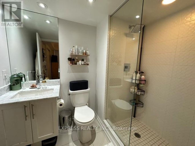 532 - 38 GRAND MAGAZINE STREET, Toronto (Niagara), Ontario, M5V0B1