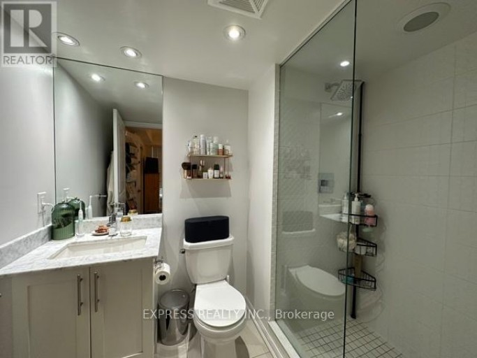 532 - 38 GRAND MAGAZINE STREET, Toronto (Niagara), Ontario, M5V0B1