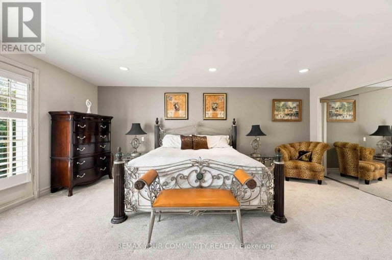 571 OLD ORCHARD GROVE, Toronto (Bedford Park-Nortown), Ontario, M5M2H2