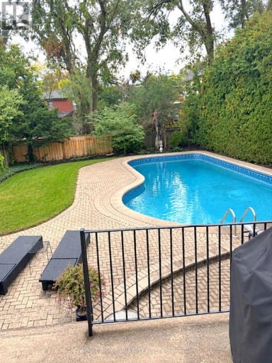 571 OLD ORCHARD GROVE, Toronto (Bedford Park-Nortown), Ontario, M5M2H2
