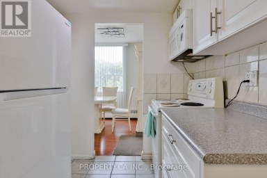 517 - 5 PARKWAY FOREST DRIVE Toronto (Henry Farm) Ontario photo 17