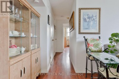 517 - 5 PARKWAY FOREST DRIVE Toronto (Henry Farm) Ontario photo 19
