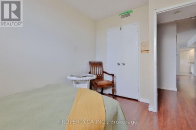 517 - 5 PARKWAY FOREST DRIVE Toronto (Henry Farm) Ontario photo 25