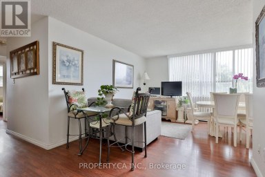 517 - 5 PARKWAY FOREST DRIVE Toronto (Henry Farm) Ontario photo 3