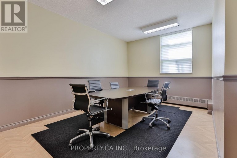 517 - 5 PARKWAY FOREST DRIVE, Toronto (Henry Farm), Ontario, M2J1L2