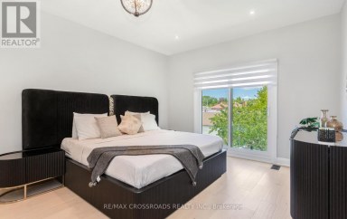 10 HAMSTEAD AVENUE Toronto (Woodbine-Lumsden) Ontario photo 16