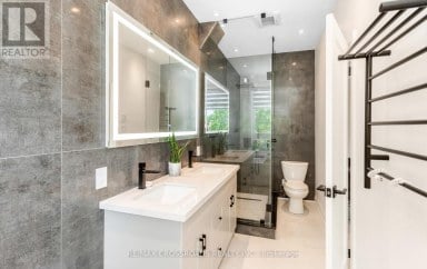 10 HAMSTEAD AVENUE Toronto (Woodbine-Lumsden) Ontario photo 22