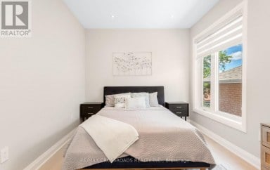 10 HAMSTEAD AVENUE Toronto (Woodbine-Lumsden) Ontario photo 23