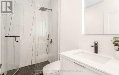 10 HAMSTEAD AVENUE Toronto (Woodbine-Lumsden) Ontario photo 26