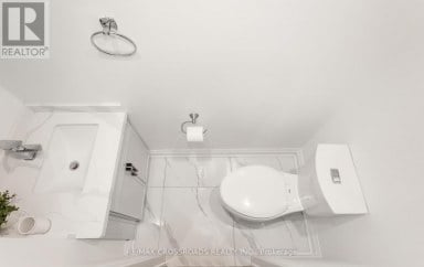 10 HAMSTEAD AVENUE Toronto (Woodbine-Lumsden) Ontario photo 39
