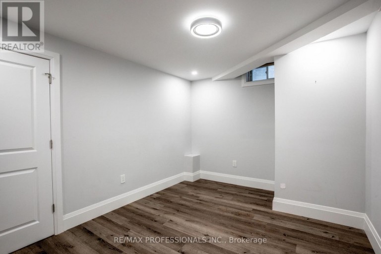 LOWER - 129 HUTCHINSON DRIVE, New Tecumseth (Alliston), Ontario, L9R1M4