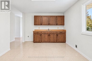 14 HEATH STREET Barrie (Cundles East) Ontario photo 13