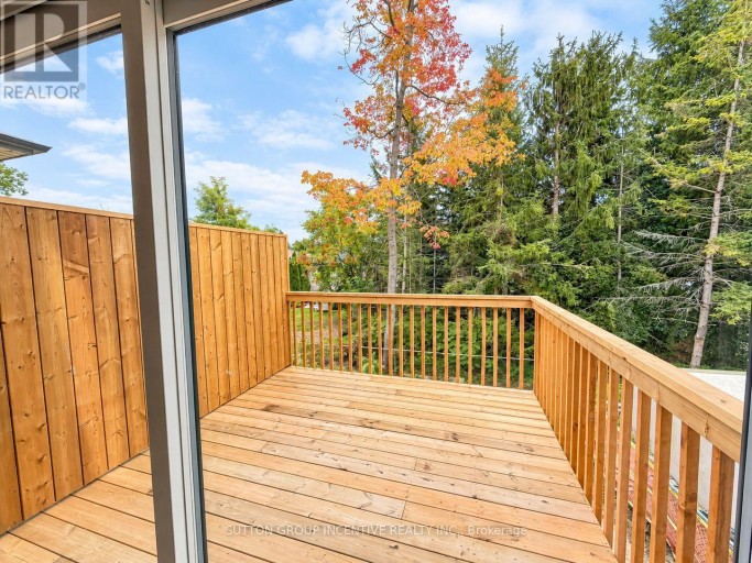 8 - 1 RIVERDALE DRIVE, Wasaga Beach, Ontario, L9Z1E9